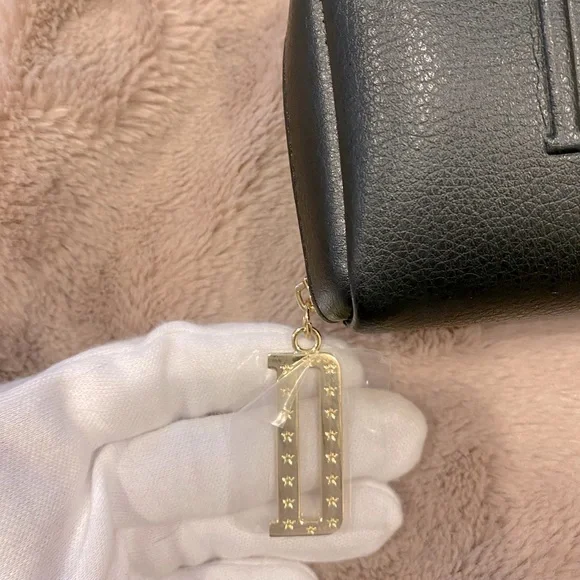 ❤️ Dior bag/pouch ❤️ - Picture 5 of 8